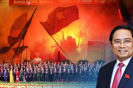 Trước một Phạm Minh Chính lì đòn, Tô Lâm đổi chiến thuật?