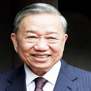 Vì sao Hội nghị TW15 vẫn “án binh bất động” và Putin chúc mừng Phan Văn Giang